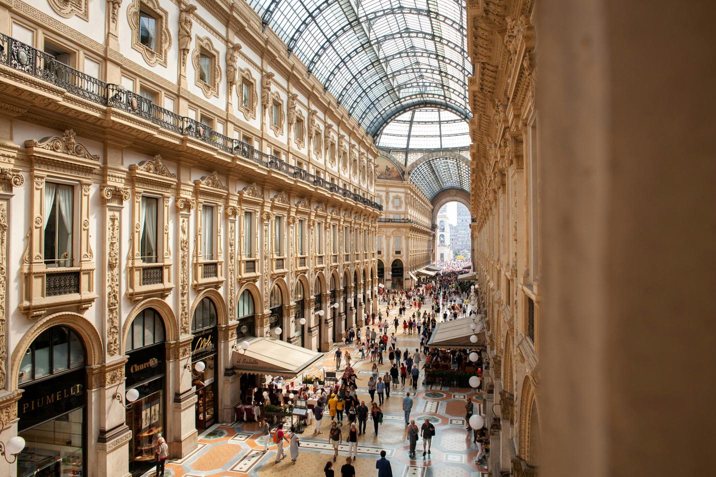 Освойте Съёмку с Дрона на 16th Street Mall: Полное Руководство