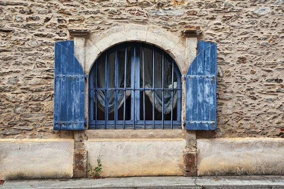 So bewegen Sie ein Fenster zu einem anderen Monitor: Eine Schritt-für-Schritt-Anleitung